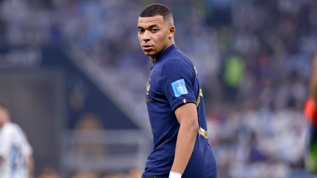 Kylian Mbappe: Paris Saint-Germain Issues Contract Ultimatum to Superstar Forward